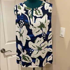Rachel Roy Navy, Green, and White Floral Sleeveless Blouse Plus 1X